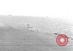 Standbild Japanische Nakajima B5N (Kate) Torpedobomber Insel Truk, 1944, aus Sekunde 60 historischem Filmmaterial Videoclip 65675051846