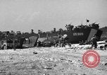 Standbild USA sailor Saint Raphael Frankreich, 1944, aus Sekunde 4 historischem Filmmaterial Videoclip 65675051850