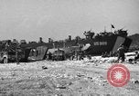 Standbild USA sailor Saint Raphael Frankreich, 1944, aus Sekunde 5 historischem Filmmaterial Videoclip 65675051850