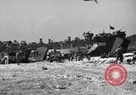 Standbild USA sailor Saint Raphael Frankreich, 1944, aus Sekunde 7 historischem Filmmaterial Videoclip 65675051850