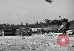 Standbild USA sailor Saint Raphael Frankreich, 1944, aus Sekunde 12 historischem Filmmaterial Videoclip 65675051850