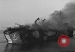Image bombardé LST Saint Raphael France, 1944, de la seconde 12 séquences d'archives historiques vidéo 65675051853