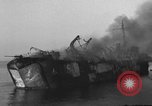 Image bombardé LST Saint Raphael France, 1944, de la seconde 13 séquences d'archives historiques vidéo 65675051853