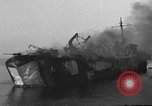 Image bombardé LST Saint Raphael France, 1944, de la seconde 16 séquences d'archives historiques vidéo 65675051853