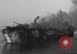 Image bombardé LST Saint Raphael France, 1944, de la seconde 18 séquences d'archives historiques vidéo 65675051853