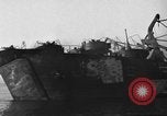 Image bombardé LST Saint Raphael France, 1944, de la seconde 24 séquences d'archives historiques vidéo 65675051853