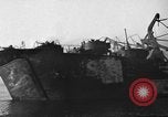 Image bombardé LST Saint Raphael France, 1944, de la seconde 25 séquences d'archives historiques vidéo 65675051853