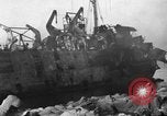 Image bombardé LST Saint Raphael France, 1944, de la seconde 33 séquences d'archives historiques vidéo 65675051853