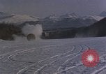 Standbild C-130 Low Altitude Parachute Extraction United States USA, 1965, aus Sekunde 8 historischem Filmmaterial Videoclip 65675051879