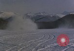 Standbild C-130 Low Altitude Parachute Extraction United States USA, 1965, aus Sekunde 11 historischem Filmmaterial Videoclip 65675051879