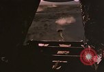 Standbild C-130 Low Altitude Parachute Extraction United States USA, 1965, aus Sekunde 41 historischem Filmmaterial Videoclip 65675051879