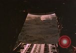 Standbild C-130 Low Altitude Parachute Extraction United States USA, 1965, aus Sekunde 47 historischem Filmmaterial Videoclip 65675051879