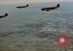 Image aéronefs C 47s Chartres France, 1945, de la seconde 41 séquences d'archives historiques vidéo 65675051883