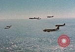 Image aéronefs C 47s Chartres France, 1945, de la seconde 57 séquences d'archives historiques vidéo 65675051883