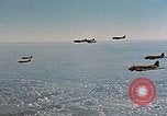 Image aéronefs C 47s Chartres France, 1945, de la seconde 59 séquences d'archives historiques vidéo 65675051883