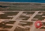 Standbild Flugzeuge P 47s Korsika Frankreich Alto Air Base, 1944, aus Sekunde 9 historischem Filmmaterial Videoclip 65675051885