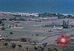 Standbild Flugzeuge P 47s Korsika Frankreich Alto Air Base, 1944, aus Sekunde 17 historischem Filmmaterial Videoclip 65675051885