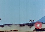 Immagine di P 47s di decollo Corsica Francia, 1944, secondo 16 filmato di repertorio 65675051895
