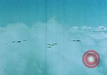 Immagine di P 47s di decollo Corsica Francia, 1944, secondo 22 filmato di repertorio 65675051895