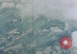Immagine di P 47s di decollo Corsica Francia, 1944, secondo 43 filmato di repertorio 65675051895