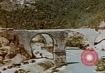 Image destruction de guerre en ville portuaire Italie Italie, 1944, de la seconde 5 séquences d'archives historiques vidéo 65675051901