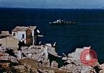 Image L'Italien civils dans la ville bombardée Italie, 1944, de la seconde 16 séquences d'archives historiques vidéo 65675051902