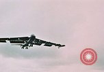 Image B 52 aéronefs Guam, 1967, de la seconde 3 séquences d'archives historiques vidéo 65675051904