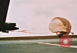 Image B 52 aéronefs Guam, 1967, de la seconde 26 séquences d'archives historiques vidéo 65675051904