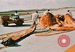 Image B 52 aéronefs Guam, 1967, de la seconde 30 séquences d'archives historiques vidéo 65675051904