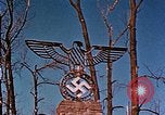 Standbild NS-Hakenkreuz Eisen Remagen Deutschland, 1945, aus Sekunde 62 historischem Filmmaterial Videoclip 65675051917