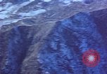 Standbild Berge Korea, 1951, aus Sekunde 11 historischem Filmmaterial Videoclip 65675051935