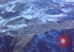 Standbild Berge Korea, 1951, aus Sekunde 13 historischem Filmmaterial Videoclip 65675051935