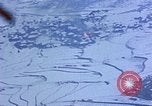 Standbild US-Flugzeuge strafing Korea, 1951, aus Sekunde 7 historischem Filmmaterial Videoclip 65675051936