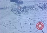 Standbild US-Flugzeuge strafing Korea, 1951, aus Sekunde 23 historischem Filmmaterial Videoclip 65675051936