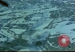 Immagine di Railroad tunnel entrata Corea, 1951, secondo 5 filmato di repertorio 65675051944