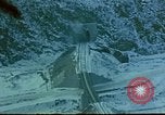 Immagine di Railroad tunnel entrata Corea, 1951, secondo 11 filmato di repertorio 65675051944