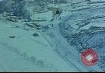Immagine di Railroad tunnel entrata Corea, 1951, secondo 16 filmato di repertorio 65675051944