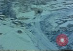 Immagine di Railroad tunnel entrata Corea, 1951, secondo 18 filmato di repertorio 65675051944