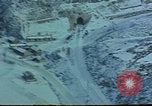 Immagine di Railroad tunnel entrata Corea, 1951, secondo 20 filmato di repertorio 65675051944