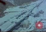 Immagine di Railroad tunnel entrata Corea, 1951, secondo 45 filmato di repertorio 65675051944