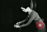 Image un économe machine New York City USA, 1931, de la seconde 18 séquences d'archives historiques vidéo 65675051979