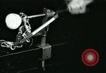 Image un économe machine New York City USA, 1931, de la seconde 29 séquences d'archives historiques vidéo 65675051979