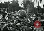 Standbild Blumenschmuck schwimmt Washington DC USA, 1932, aus Sekunde 30 historischem Filmmaterial Videoclip 65675051986