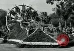 Standbild Blumenschmuck schwimmt Washington DC USA, 1932, aus Sekunde 43 historischem Filmmaterial Videoclip 65675051986