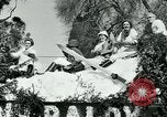 Standbild Blumenschmuck schwimmt Washington DC USA, 1932, aus Sekunde 53 historischem Filmmaterial Videoclip 65675051986