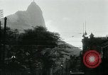 Immagine di Cristo Redentore statua Rio de Janeiro in Brasile, 1932, secondo 29 filmato di repertorio 65675051989