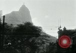 Immagine di Cristo Redentore statua Rio de Janeiro in Brasile, 1932, secondo 30 filmato di repertorio 65675051989