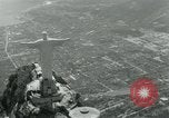 Immagine di Cristo Redentore statua Rio de Janeiro in Brasile, 1932, secondo 55 filmato di repertorio 65675051989
