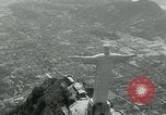 Immagine di Cristo Redentore statua Rio de Janeiro in Brasile, 1932, secondo 59 filmato di repertorio 65675051989