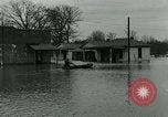 Immagine di Prigionieri lotta flood Glendora Mississippi USA, 1932, secondo 62 filmato di repertorio 65675051990